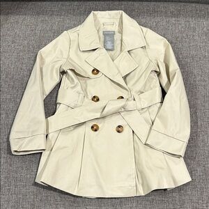 NWOT Tahari Kids Khaki Raincoat, size 3T